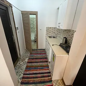  Apartment Golden Taksim Apart